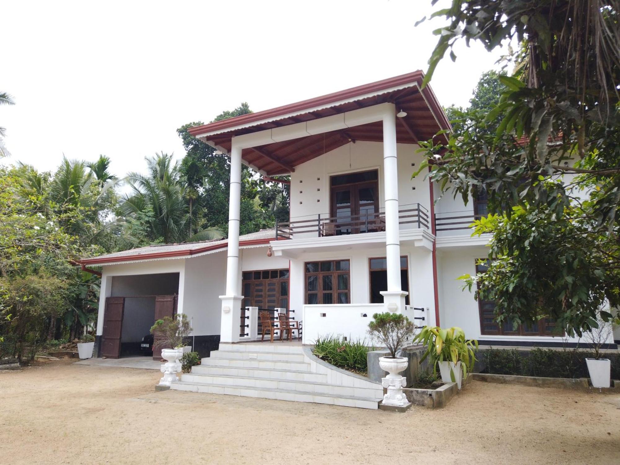 The Breeze Pinnawala Pinnawala  Buitenkant foto