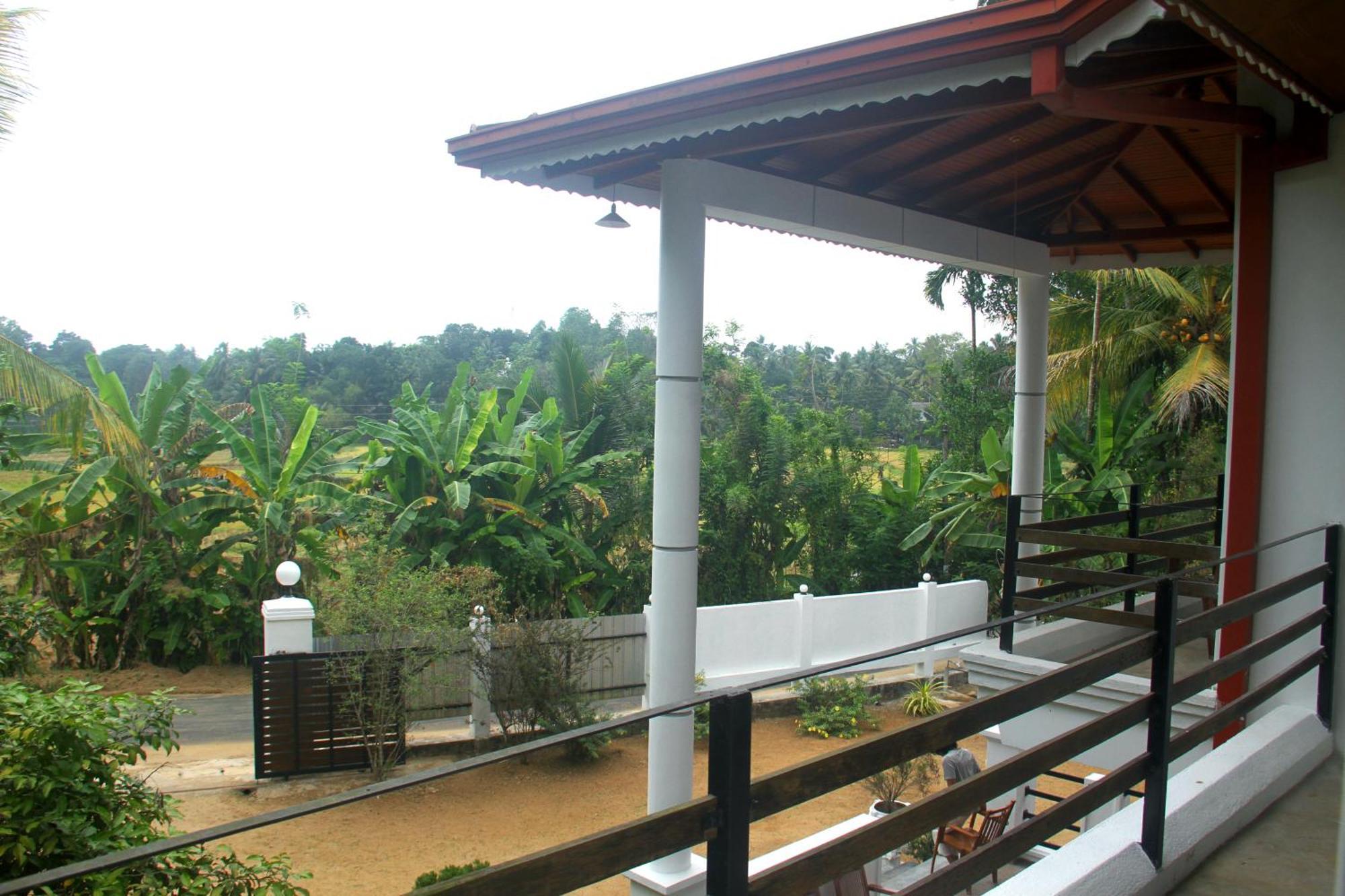 The Breeze Pinnawala Pinnawala  Buitenkant foto